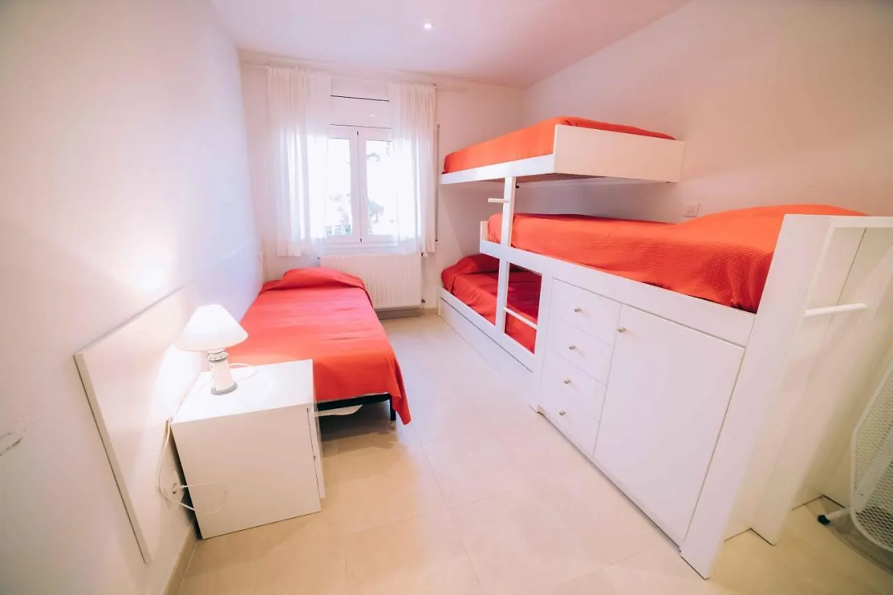 Amazing Penthouse At La Fosca Beach Apartman Palamós 0*,  Spanyolország